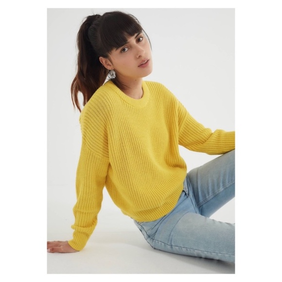 Urban Outfitters Sweaters - UO Andi Pullover Crew Neck Sweater